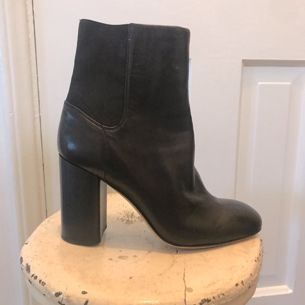 Rag and Bone black leather booties 37 1/2